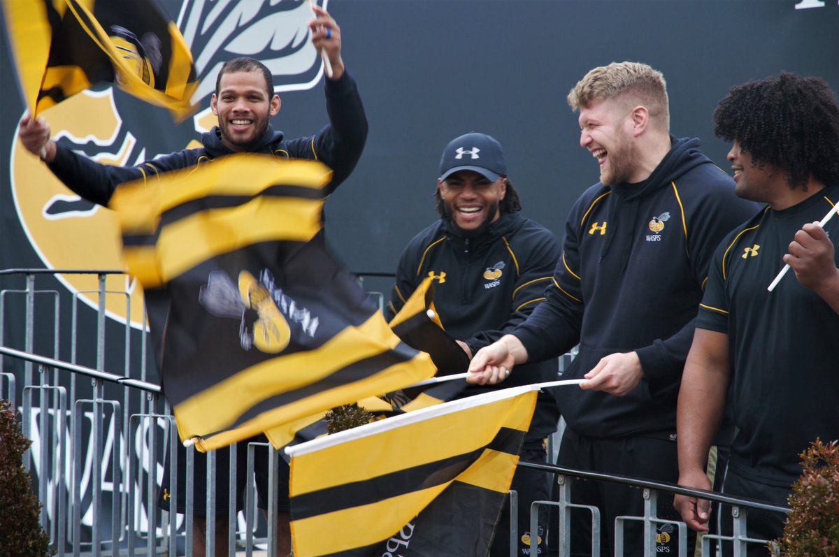 WaspsCommunity's tweet photo. This Sunday is Official Flag Day! Lets show the boys our support and bring your old flags! #WeAreWasps #BringYourFlags! 🐝🐝🐝 https://t.co/saXnuzy4P0