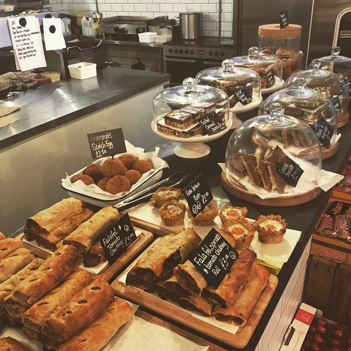 nibblehull's tweet photo. Breakfast, brunch and lunch all weekend from 10am #brunch #hull #nibblehull #yorkshirefood #GoodFood #everchangingmenu @yorksfoodguide https://t.co/4USREyXJPZ
