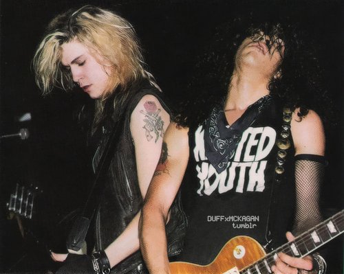WorLovesMrSlash's tweet photo. Hi on #SlashThursday π₯ @Slash #Slash @DuffMcKagan #DUFF #DuffMcKagan @All_about_SLASH @tako217 @inSlashwetrust @p769alexis @AppetiteForGNfR @slashparaguay @SlashBoston @SlashFrance @GNR_Fans #gnfnr @DuffMckaganArg @Slash_Army_Arg @SlashOnFire2014 @SuHolmesMcKagan @SlashMidwest https://t.co/dJLm6wLOJu