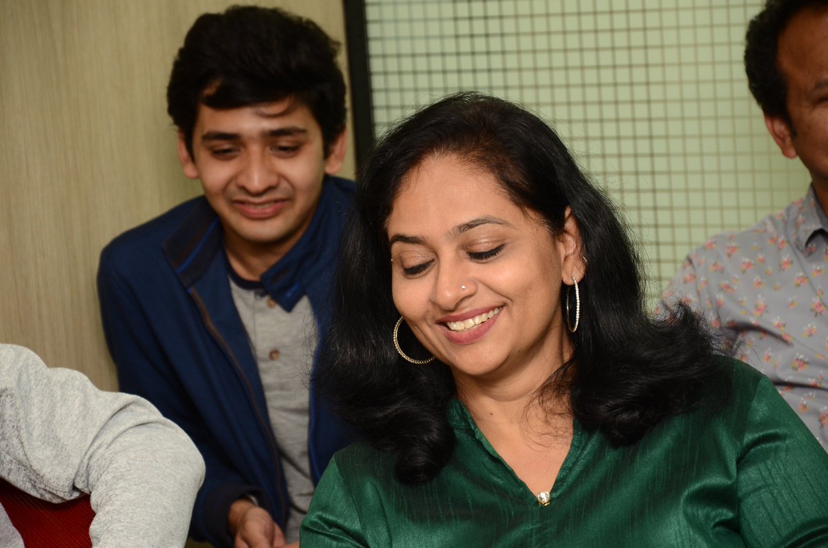 BarayanFilm's tweet photo. टीम "बारायण" ची नाशिक Visit 
#Barayan #12Jan
@AnuragWorlikar @miNanduMadhav @LonkarPratiksha #SanjayMone @Deepakpattill @DaivataPatil https://t.co/5T6X6EE7s9