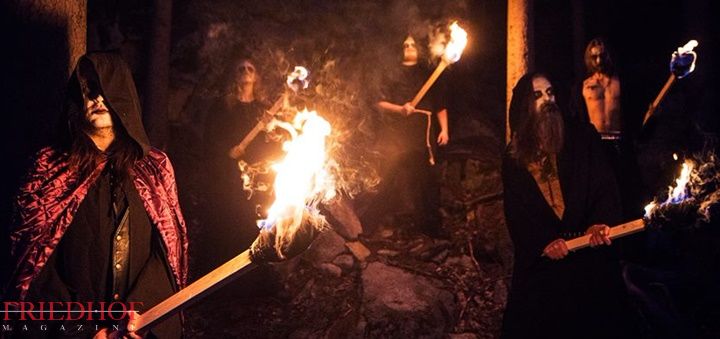 Friedhofmag's tweet photo. #FuneraryBell anuncian nuevo álbum. https://t.co/wx4EMX5LjP #BlackMetal @SaturnalRecords https://t.co/HrBoJTGscI