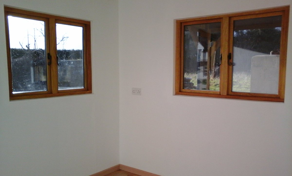 PristineRooms's tweet photo. #Country #countryretreat #Garage #cornerroom  #playhouse #gym #gardenoffce #gardenroom #summerhouse #beachhuts #gardenstudio #studio #pristinegardenrooms #pristinepropertycare  #shed #garden #home #summer #winter #uk #mancave #sheshed #gym #homegym #workshop #storage https://t.co/cUo27XMNa9