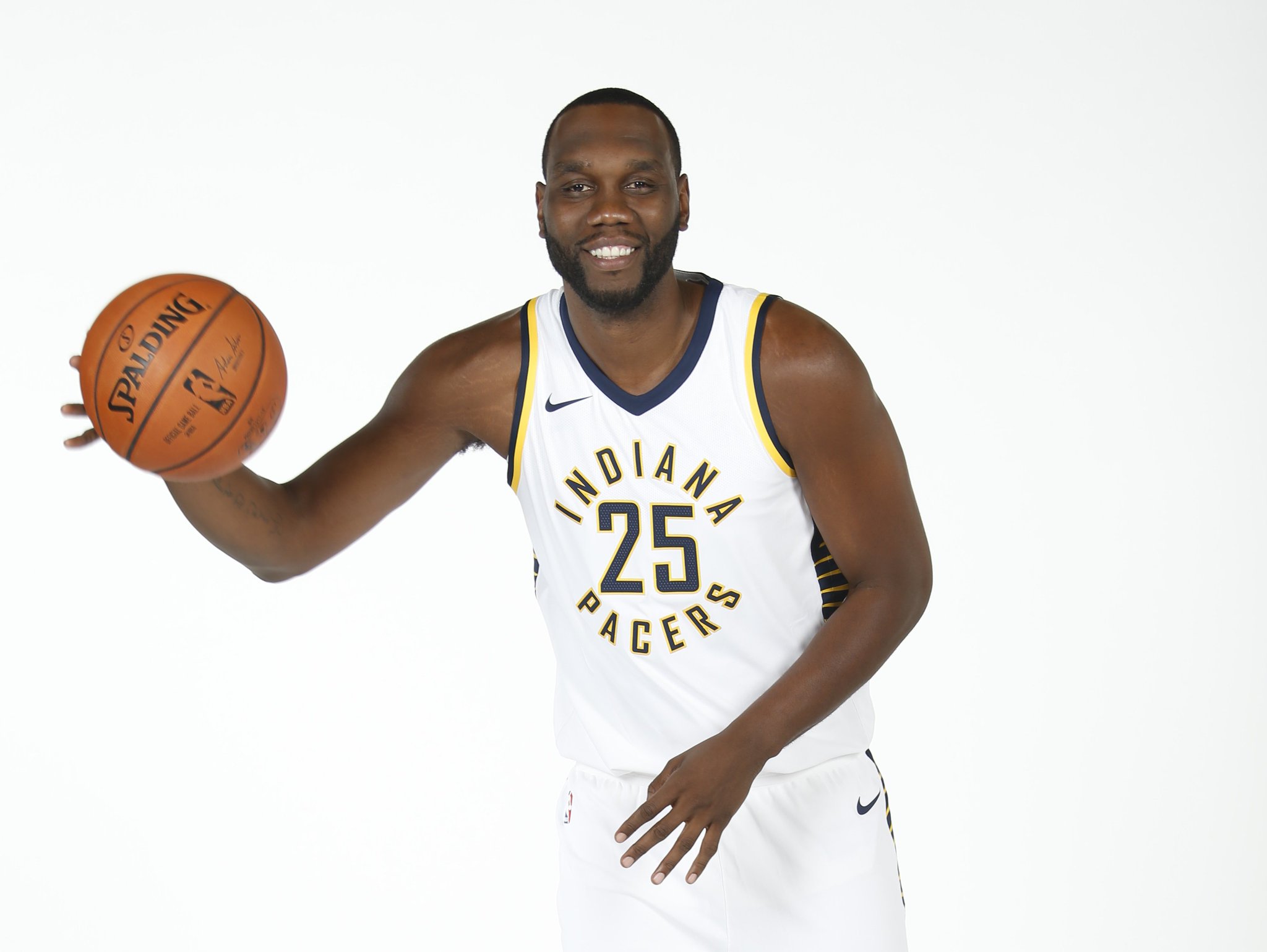 Join us in wishing Al Jefferson of the a HAPPY 33rd BIRTHDAY!  