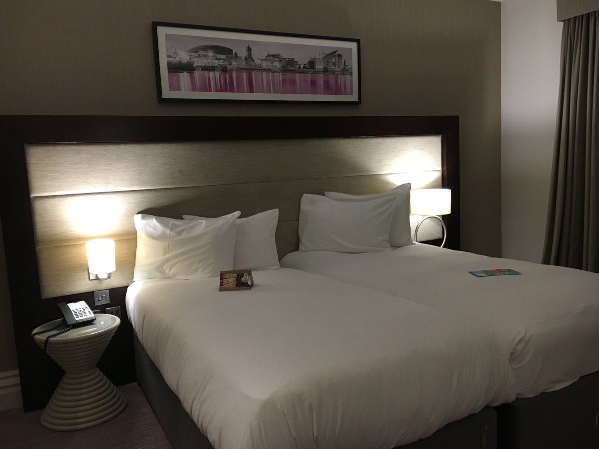 lisa_phuong's tweet photo. Do you need a meeting space in the city centre of Cardiff? Check out the newly refurb @juryscardiff #cardiff #eventprofs #eventinspiration #meetcardiff #hotels # https://t.co/jM5Ey7Rrtq