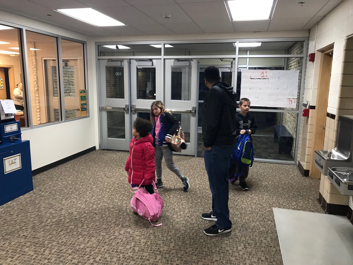 bradbinns2's tweet photo. Mr. A. greeting kids every morning.  Such a positive way for our kids to begin the morning! #BringTheJoy https://t.co/5MCsv7iNv7