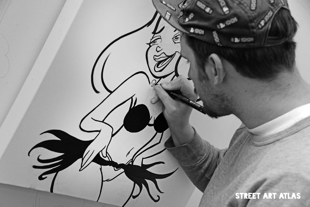 StreetArtAtlas's tweet image. Canvas progress for #gumsandtongue #doingmorelines @CreativeDebuts Ends 9th Jan @_The_Real_Dill1 #LazyObit @gregloveman Blog coming soon. #creativedebuts #TheRealDill #dahkoh #urbanart #ArtOnCanvas