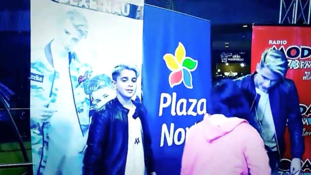 Naudexersdecora's tweet photo. @SonyMusicSpain @AdexeYNau Lo conocí https://t.co/C2HlEOCDVd