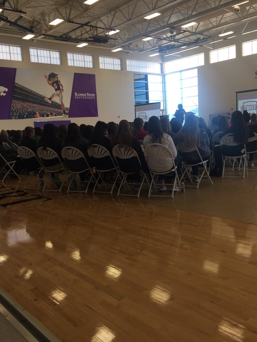 ChristieSander's tweet image. #TWIST Conference @KStatePolytech with @ason828 and the sophomore girls! @vhsknights #knightpride