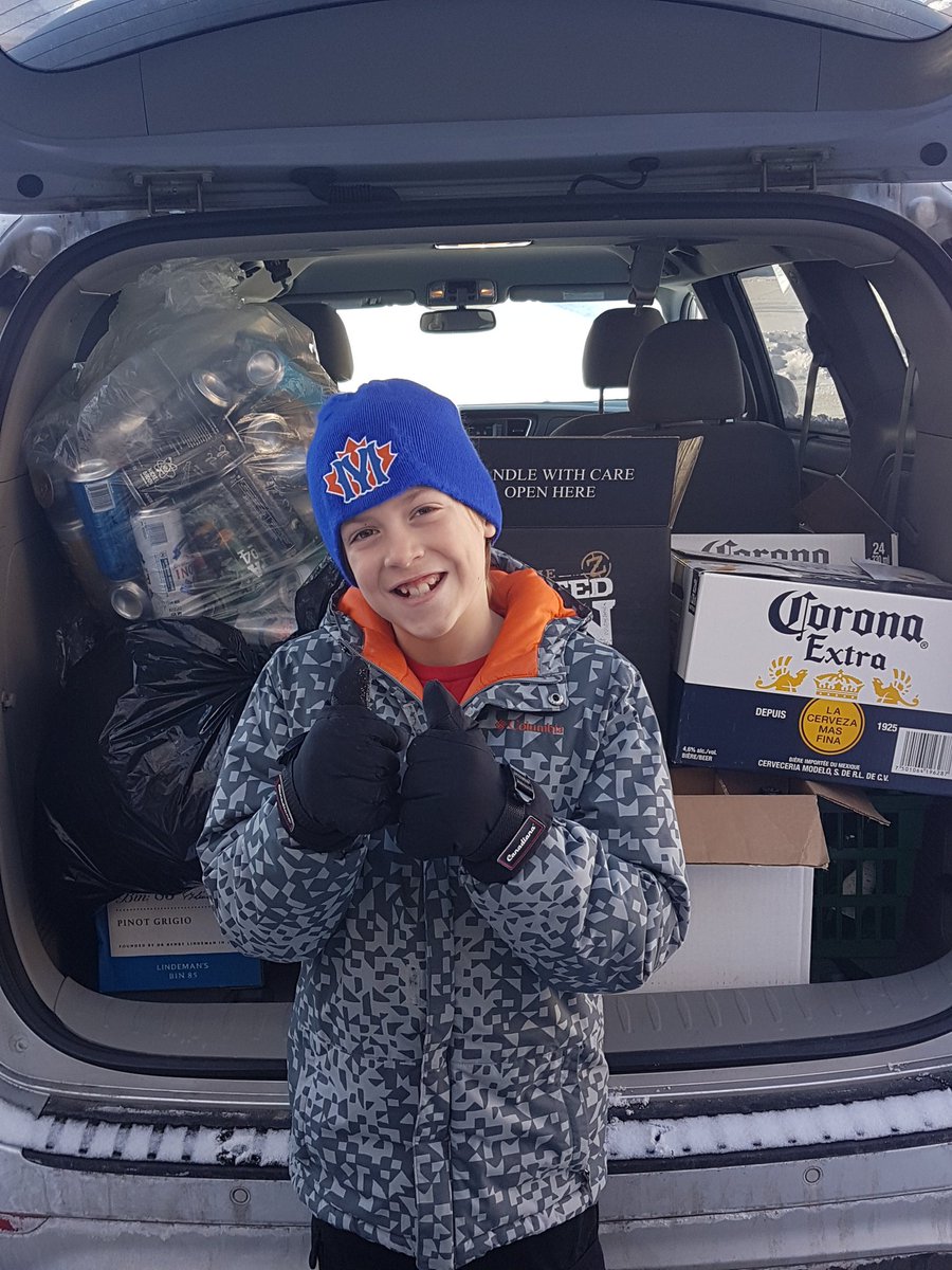 cgunn321's tweet photo. Just taking a few empties back to the beer store for the @08miltonmets 

One van load $82.30 https://t.co/Qy8XzwIneQ