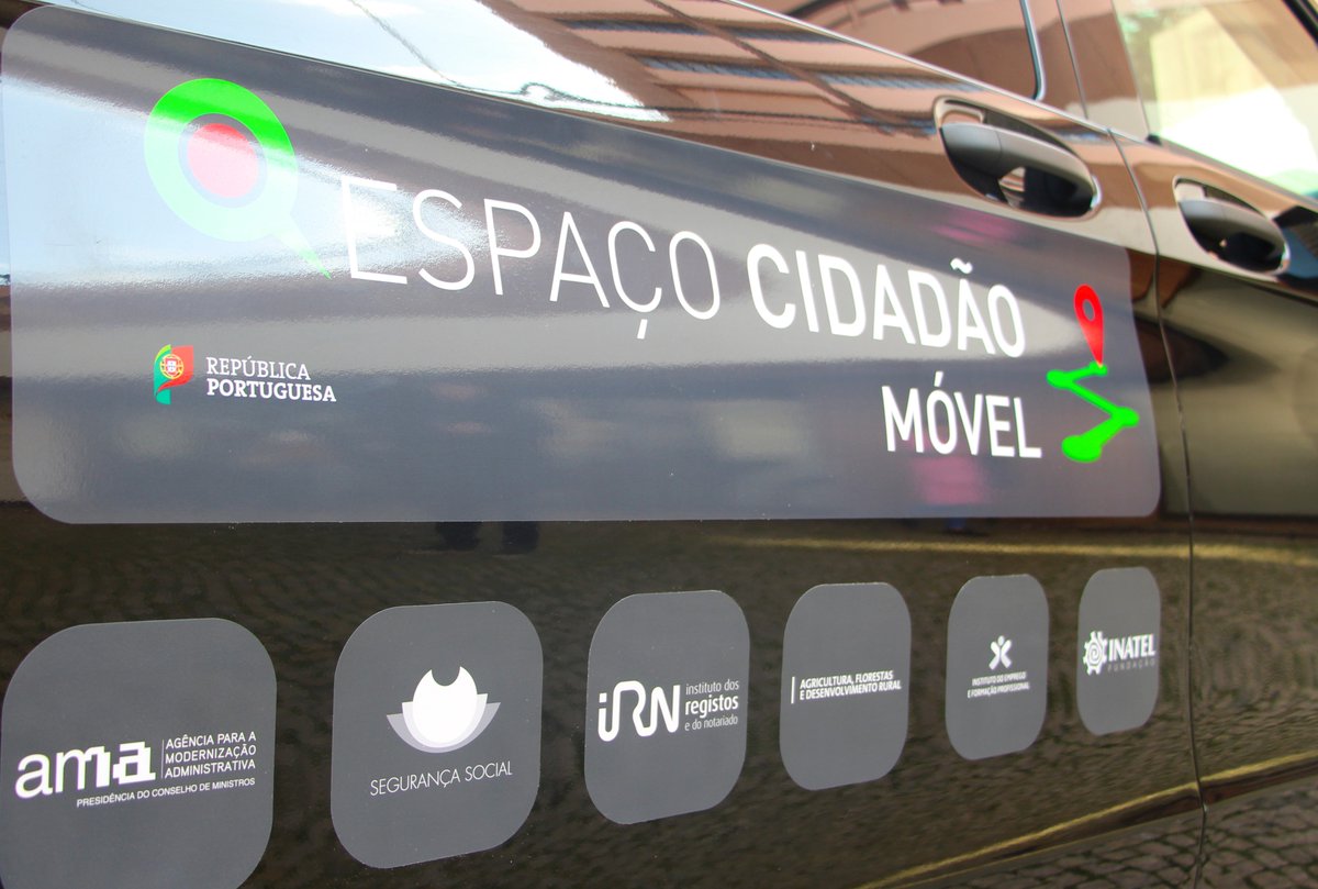 mpresidencia_pt's tweet image. É já amanhã, às 15 horas, que vão ser apresentados no Espaço Justiça (Terreiro do Paço) os novos veículos &quot;Espaço Cidadão Móvel&quot;.