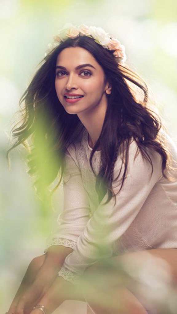 anisha15201's tweet photo. May you have a very happy birthday!! @deepikapadukone https://t.co/p6tNd9hMTo