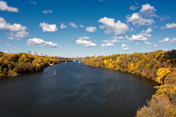 SmilingHugo's tweet photo. Hugo loves the USA's beautiful rivers, and he has a lot to love. The U.S. is home to 3.5 million miles of rivers! https://t.co/VLRVgeGROE