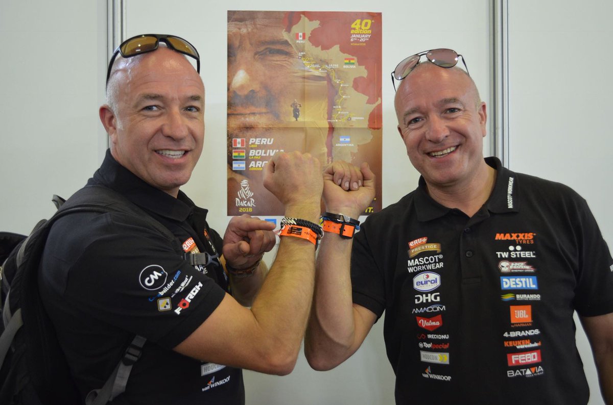 TomCoronel's tweet photo. DONE! 😄 Ready to unleash the #Beast347🦁👊🏻 Administrative checks ✔️ Scrutineering ✔️ Happy!! #Dakar2018 will start soooon 😁  Thanks boys #JefferiesRacing #MaxxisDakarTeam https://t.co/ePVwlIVCHu