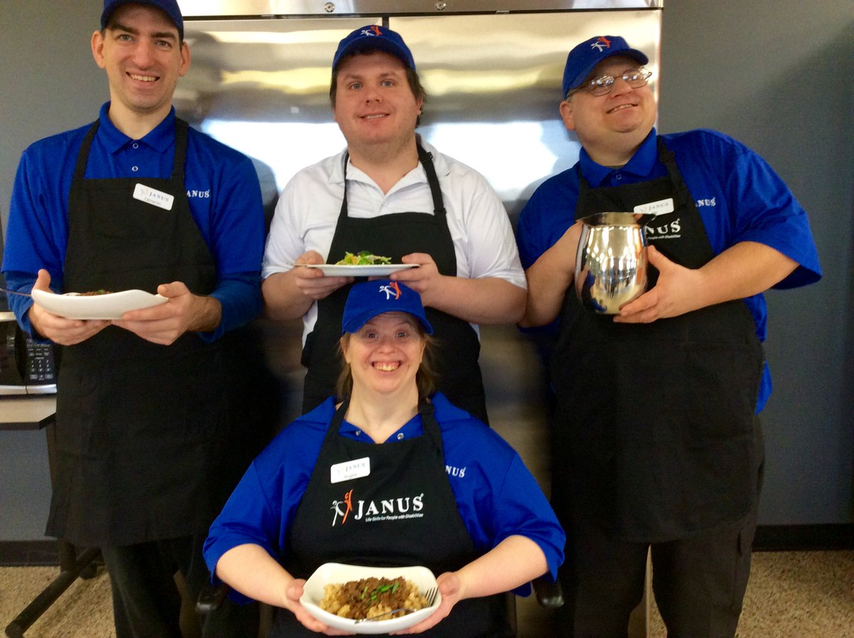 janus_inc's tweet photo. Start 2018 off on the right foot! We are looking for a new TEAM LEAD for our Capabilities Cafe! Great hours and great fun. Learn more here --> https://t.co/TiSjvTxEBZ https://t.co/xjZOvLNuzK
