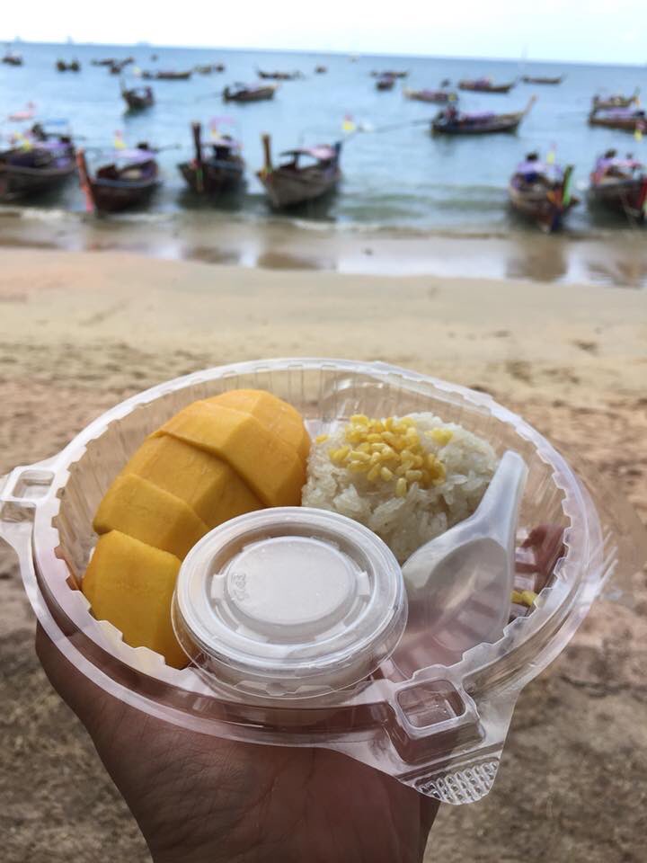 pakejkekniss's tweet photo. Kaki makan jomm kita serbu Hatyai 🇹🇭 
Bas teruss dari KL - Hatyai - KL
Date : 2018 (open for booking)
Depo : RM 50/pax 💸💸

Grab now gaisss !
🍡🍢🍥🥖🧀🍜🍙🍚🍛🍲🥐🍞🍱🍣🌯🌮🥙🍝🥘🍟🍔🥓🍫🍭

Nak details ? 
Wasap kekniss 🙋🏼‍♀️
+60183249980 https://t.co/vkDBWjzxlE