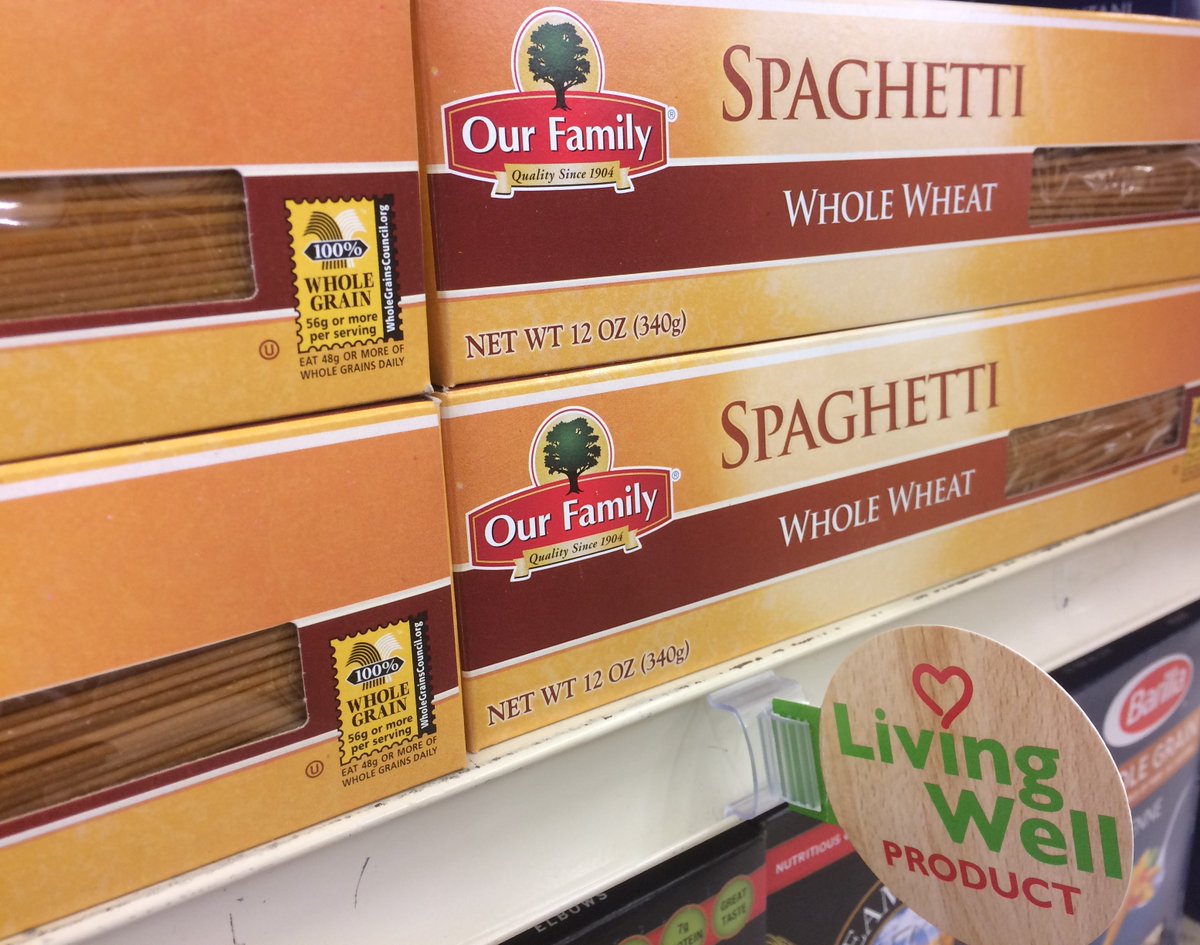 Happy #SpaghettiDay Be sure to choose #wholegrain #pasta for better #nutrition including more #fiber for #guthealth and #hearthealth #health #healthtip #spaghetti #resolution @shopfamilyfare #dietitiantip #dinner