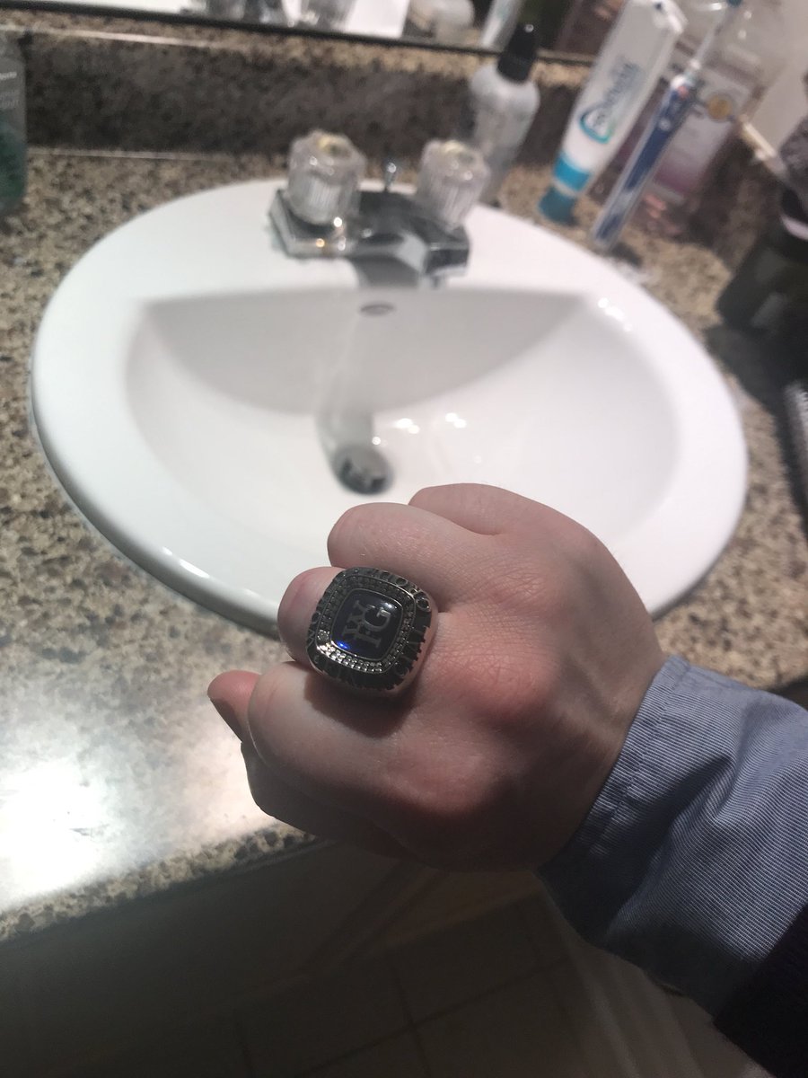 tarabjella's tweet photo. New daily accessory. Welcome addition to my am routine. It’s weight is small compared to what I shifted in me to earn it! https://t.co/8ID4xbaHcm