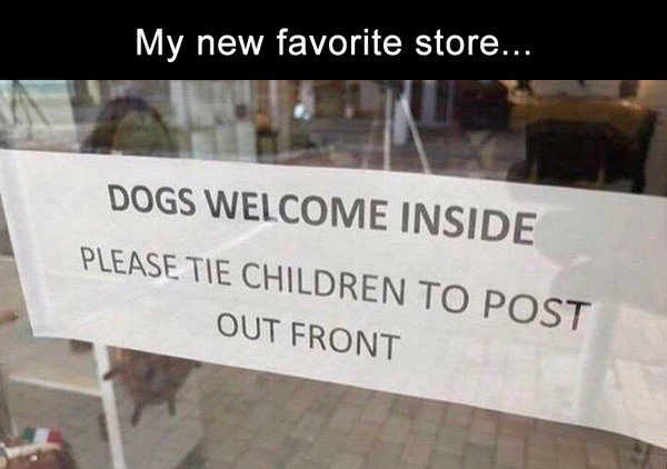 MensHumor's tweet photo. I'd shop here. https://t.co/8eT9NcsTb4