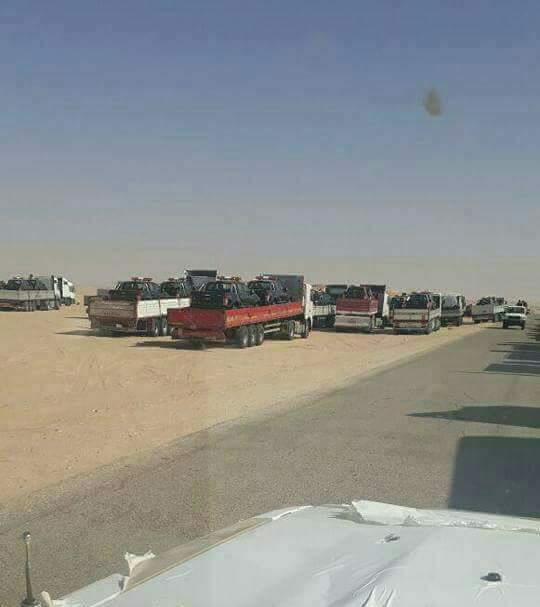 Ben_ataf's tweet photo. 300 شاحنه محملة مدرعات وأطقم وسيارات خاصة بالأمن دعم من السعودية لمحافظة #المهرة. 
شاخوف يافع https://t.co/PJ5RWTGncx