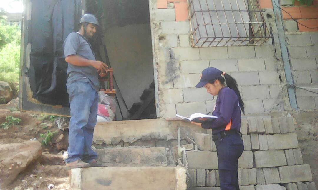 pc_sotillo's tweet photo. @pc_sotillo continua desplegado en todo el municipio Sotillo para prestar Apoyo en Atenciones pre-Hospitalarias, Primeros Auxilios, Capacitaciones e Inspecciones de Riesgo en conjunto con nuestra alcaldesa @Herminia_kayapa y @Alcaldia_PLC https://t.co/RQ2hfPaXp6