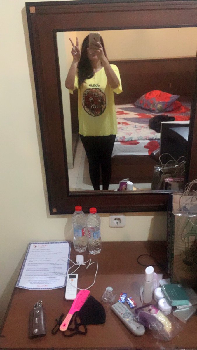 resha_icha's tweet photo. https://t.co/68s5LKnc7Q