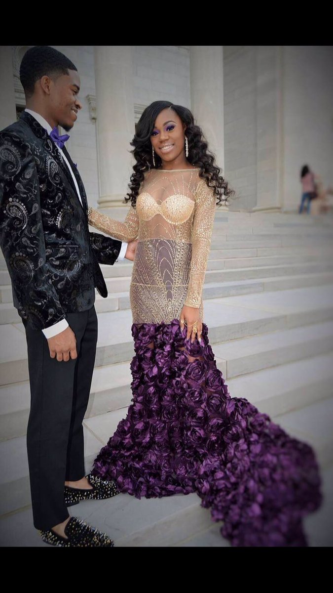 theGOLDdonna's tweet photo. Now Booking for #prom2018 your favorite #dallasseamstress #custompromdress https://t.co/8A6l40YGrI