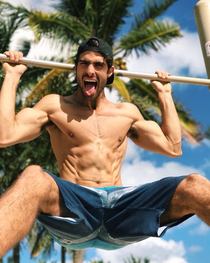 NoahMDTS's tweet photo. Morning fam. (I promise I'll be more on from now on) https://t.co/BRcoAxs18T