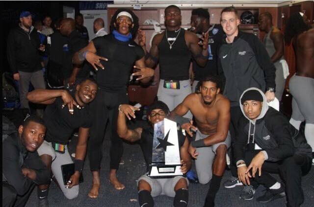 CoachBlake41's tweet photo. I love this group of guys!🐅 #tigerfam #area901 #ballhawks https://t.co/kTyOy8sihA
