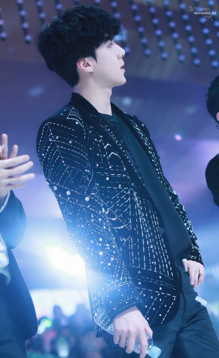 BUBBLETEAHOLIC's tweet photo. [HQ] 171231 #SEHUN cr. Metanoia_94
https://t.co/SEQbiiMfTl
https://t.co/cHCjoODoCk
https://t.co/7d2H1PLRGL https://t.co/5YQYn7ZRzQ