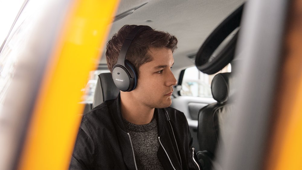 OriginalMaker's tweet image. BOSE Headphones Giveaway!! Retweet this and follow the link: originalcontentbooks.com/giveaways/