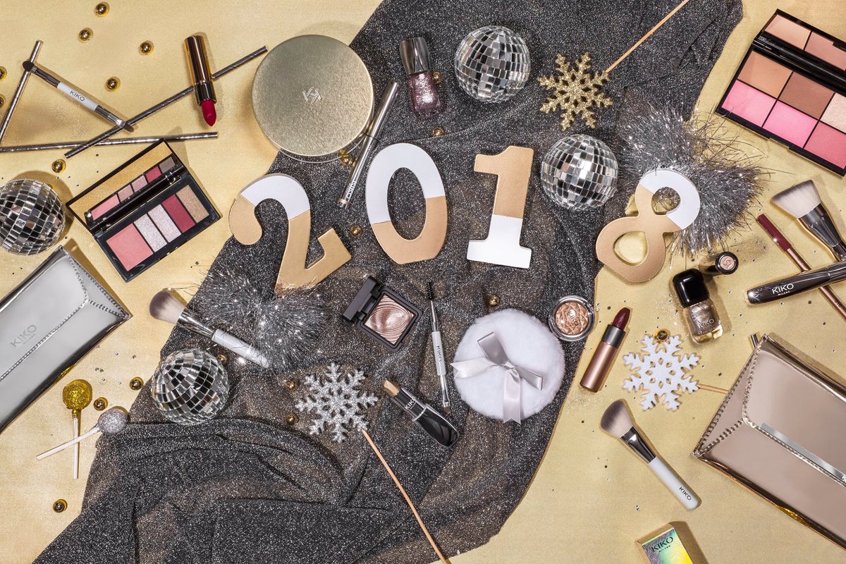 comprarropaonli's tweet photo. Con el nuevo año llegan también los DESCUENTOS en algunas #tiendas #online ^_^ Inicia 2018 comprando tus productos de #belleza preferidos con hasta un -50% de descuento 👉https://t.co/xpPYOUjoeI 😍💄 https://t.co/XZ6PKlwwdq