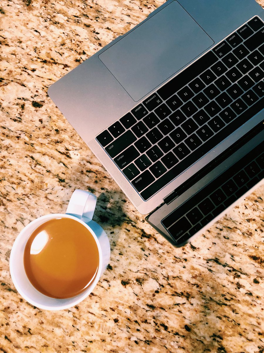 whatcandicesays's tweet image. One week into using this cereamic mug and I love it! Definitely understand why it won TIME’s best inventions of 2017. Here’s my irrelevant hot take that you didn’t ask for but I’m sharing anyway #embertech