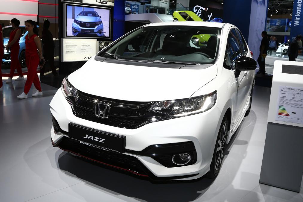 Honda Jazz Photos And Specs Photo Jazz Honda Cost And 23 Perfect
