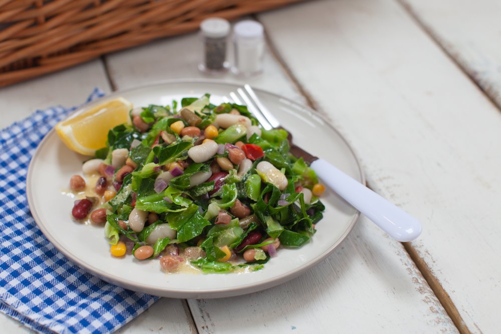 cannedfooduk's tweet photo. #CannyFact Canned vegetables, beans and pulses are good sources of fibre, which help promote good digestion as well as lowering blood cholesterol levels and stabilising blood sugar. https://t.co/tR2VCNyDEA