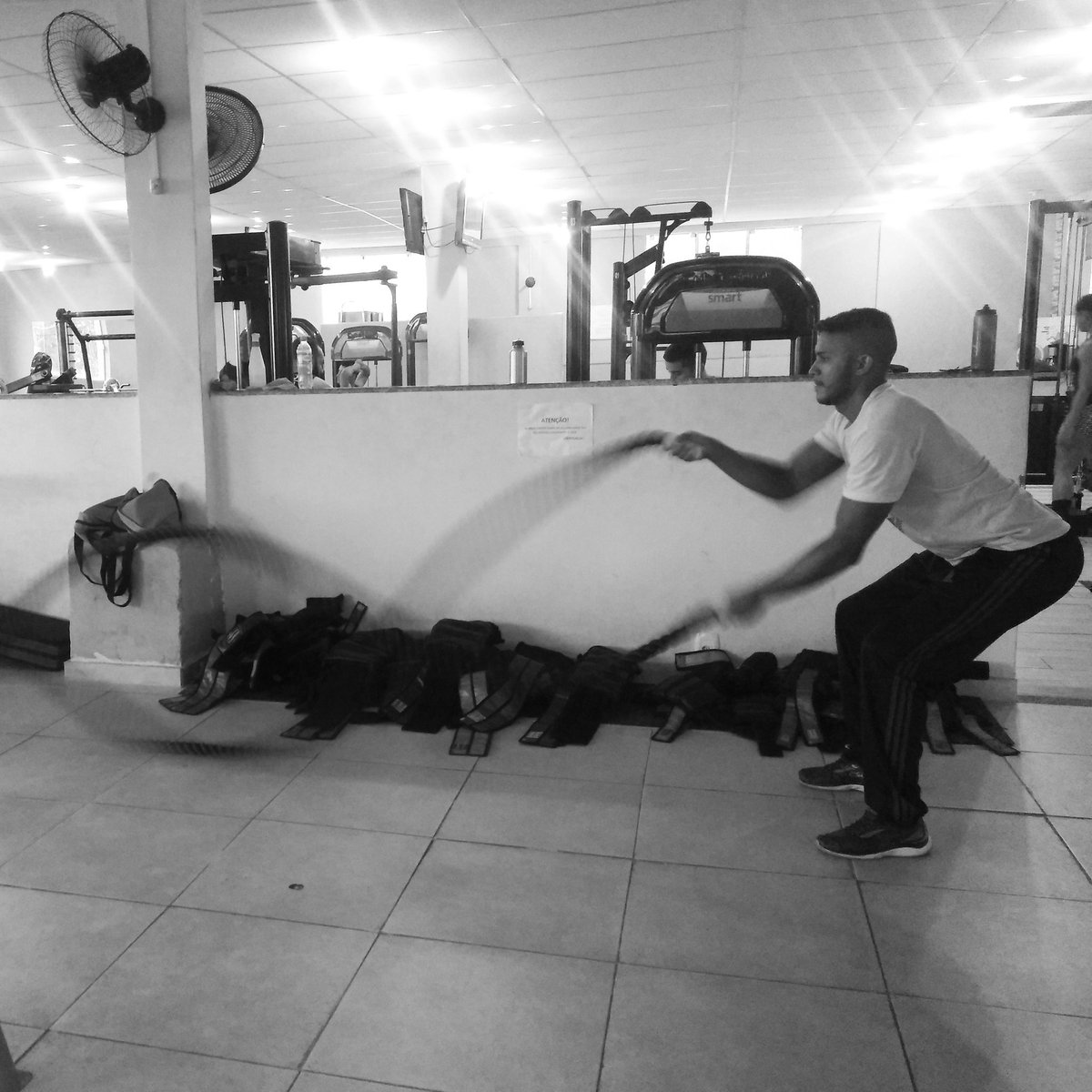 flaviobuchner's tweet photo. Foco e determinação 💪👊
#cordanaval
#treinamentofuncional https://t.co/qfg02Xnpjn
