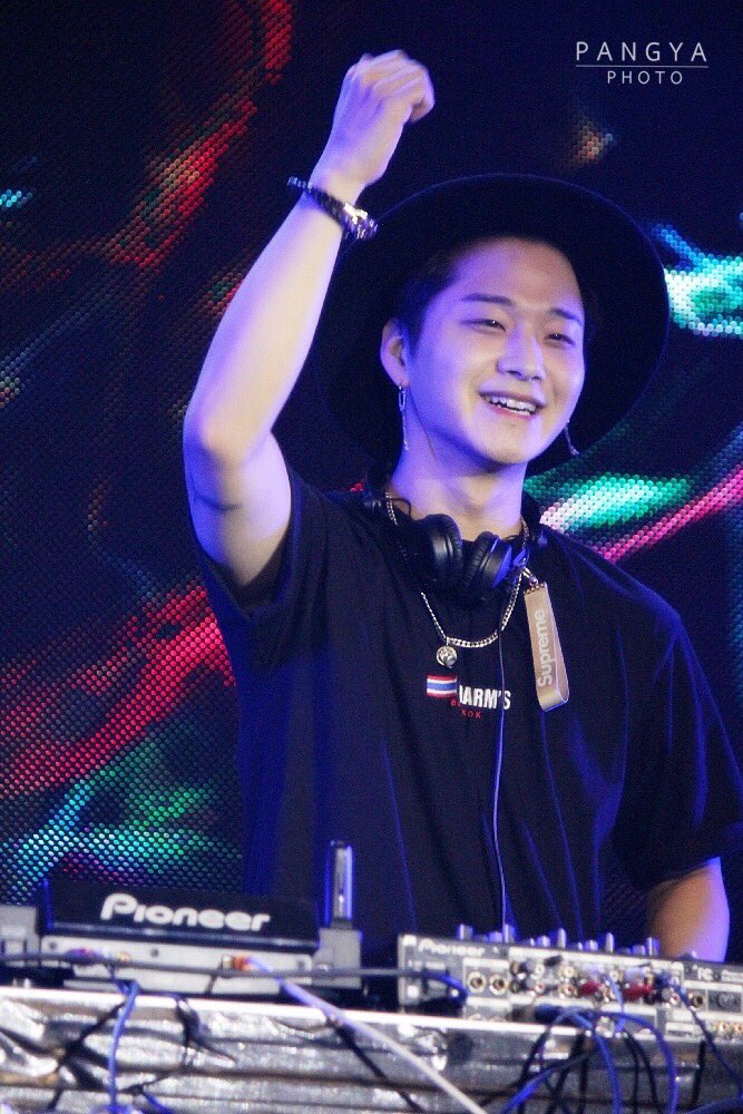 Pangya007's tweet photo. 😊📷 DJ CAMINE #DJCamine https://t.co/RuyEJ6NI7E