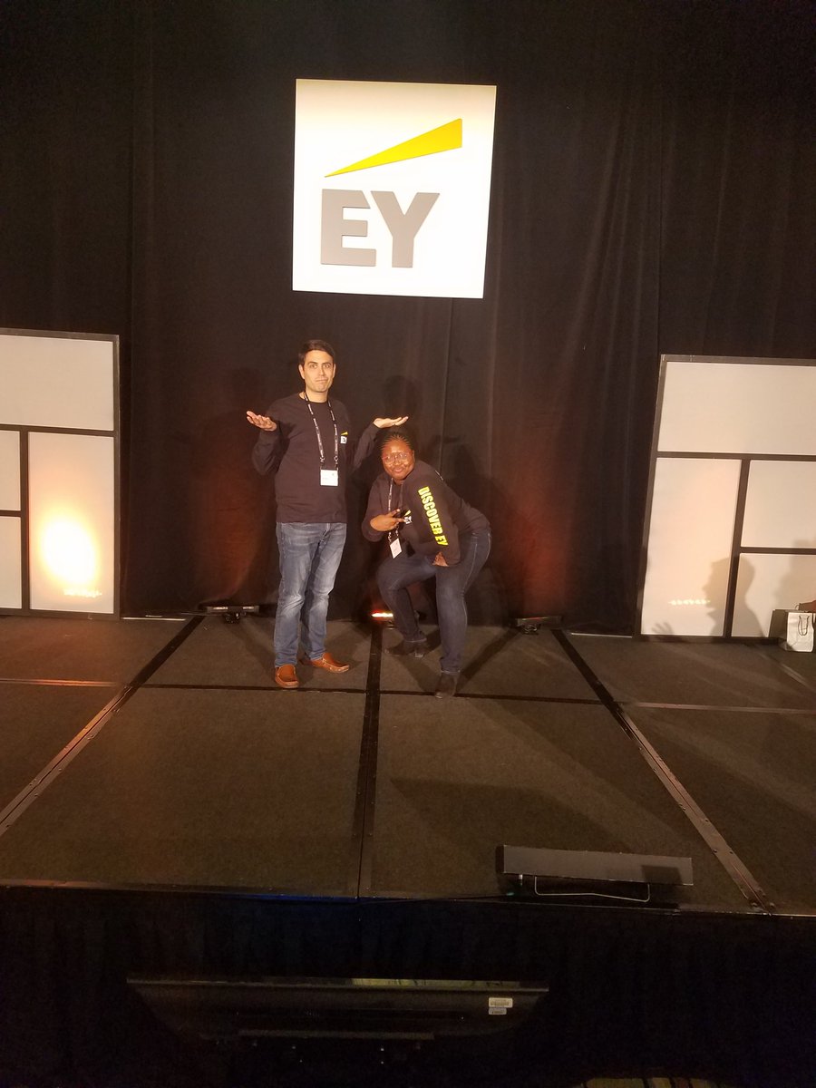 Rolling14reader's tweet image. End of Day 1!! Happy to represent with fellow facilitator Jim at Discover EY in N.Y.. #DEY18