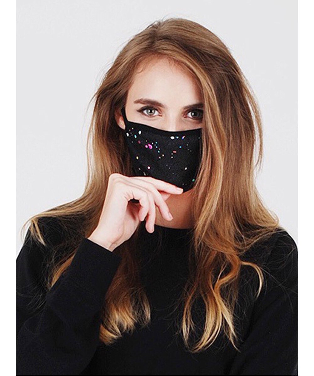 네가 쓰는건 모두 다 하태하태😭

브랜드 : MASKITSCH
제품명 : 013_AA15 
가격 : 12,500원