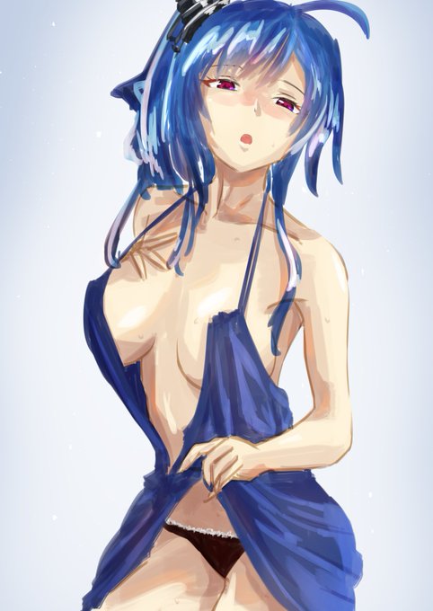 あけましておめでパンチラ #アズールレーン 