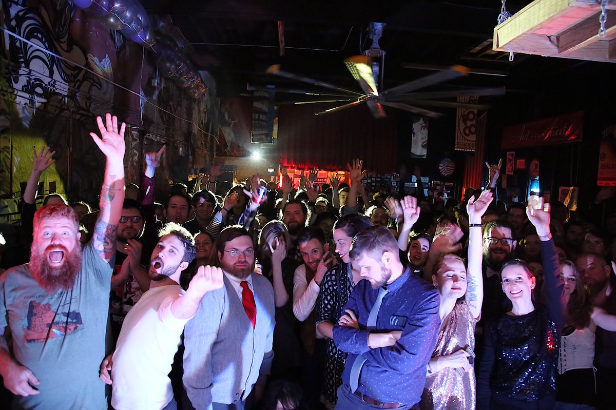 The Garage: The Final Show youtu.be/qLS-MGafmcI via <a href="/YouTube/">YouTube</a>