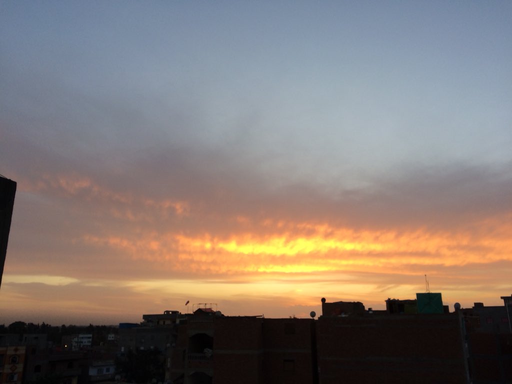 saraelmenier's tweet photo. #no_effect #sun_set ❤️ https://t.co/UISF3joW0c