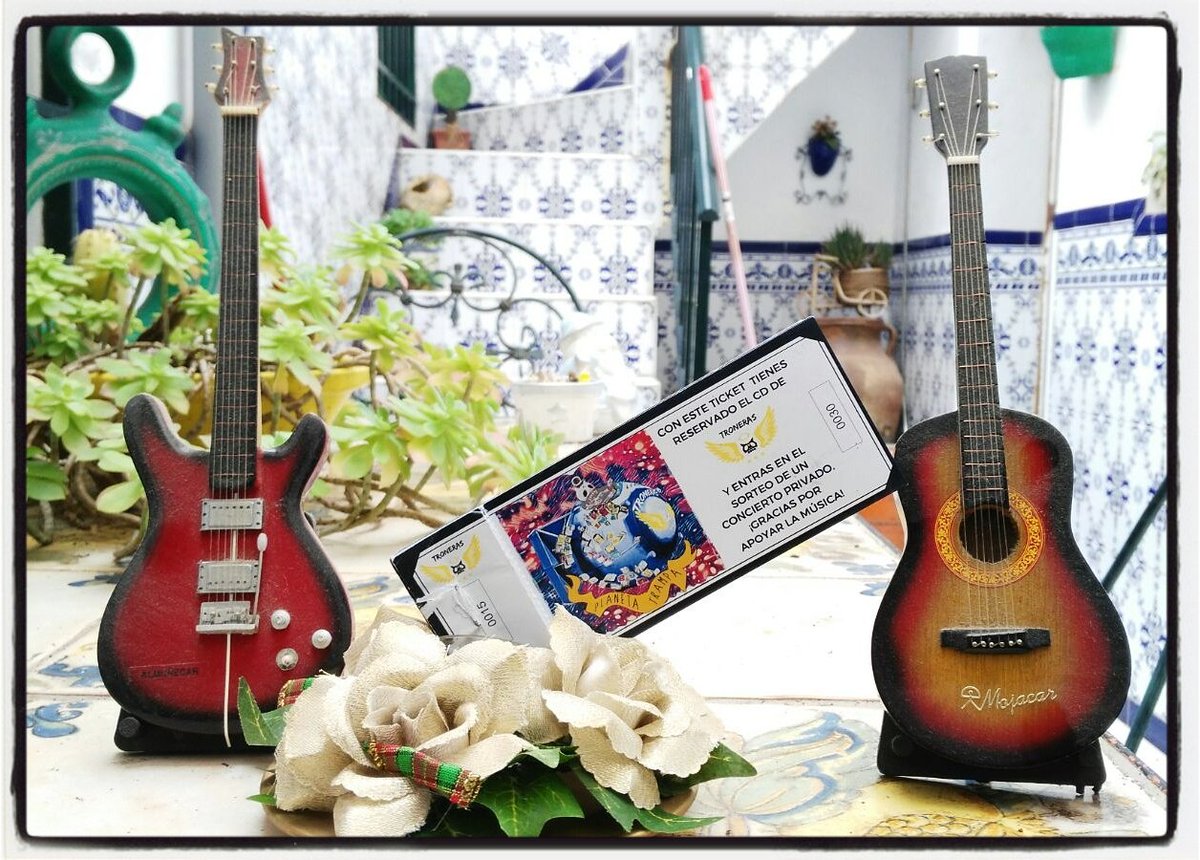 TRONERAS1's tweet photo. ¡Estos Reyes vamos a saber quién gana el #Sorteo del #ConciertoPrivado!
Si el número de tu ticket de reserva de #PlanetaTrampa corresponde a las 2 últimas cifras del Sorteo de la ONCE del 6 Enero, habrás ganado.
Busca tu ticket y
¡Suerte! 
🌟🌟🌟
#Troneras #Málaga #DiaDeReyes https://t.co/yaeYzjtIcY