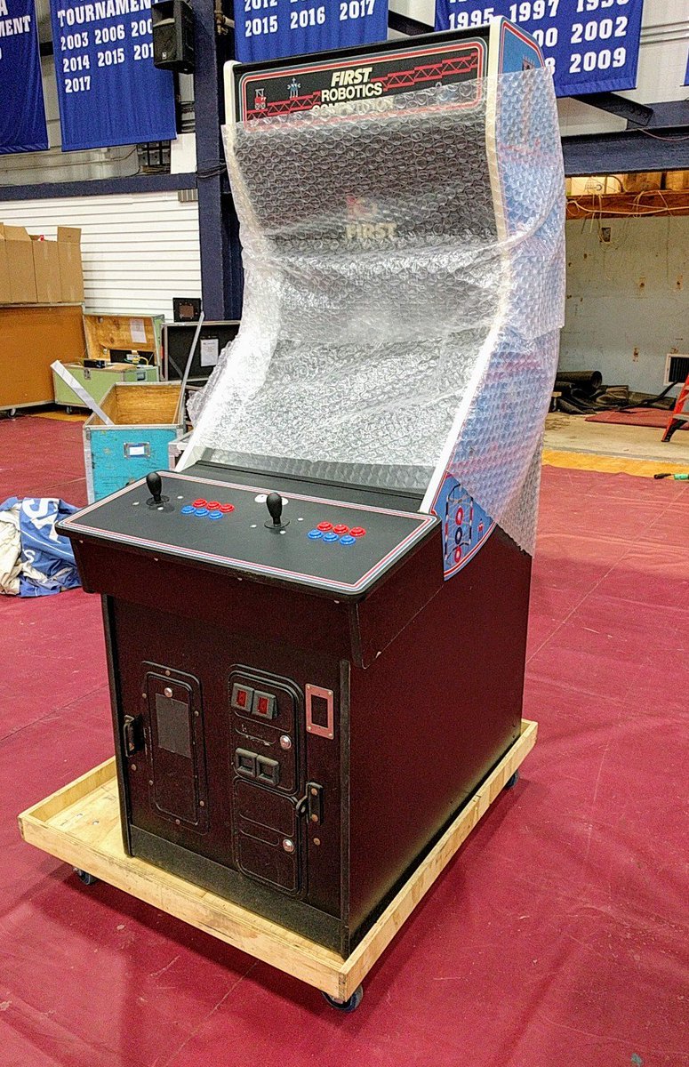 We are getting ready for Kickoff!  

#omgrobots

#WeAreSoExcited!

#FIRSTPOWERUP 

#LessThan45HoursToGo

#CountdownToKickoff