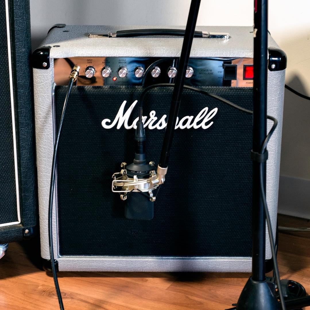 marshallamps's tweet photo. Portable and powerful. The 2525C Mini Jubilee. Find out more at https://t.co/3k9w7ZEntn Photo: diegobernard #liveformusic https://t.co/muwrmaI4Fx