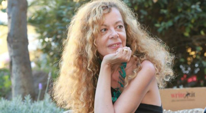 LuoghInteriori's tweet photo. Nuove collaborazioni per la #GIURIA del #plcdc18: lo scrittore, poeta e cantautore @Gioevanofficial , la giornalista, scrittrice e conduttrice radiofonica Loredana @LaLipperini , la storica, conduttrice tv e saggista Isabella Insolvibile e il giornalista e poeta Renato Minore. https://t.co/jMpPO1auG5
