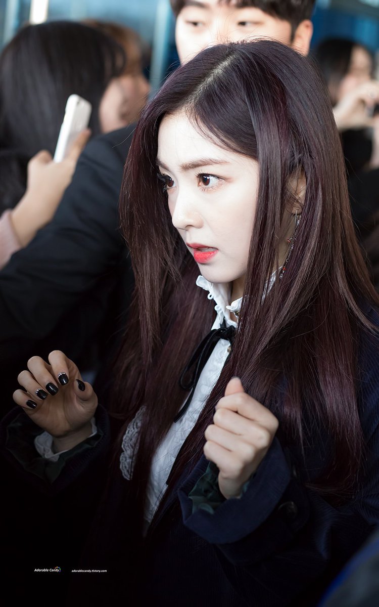 jevousCherryish's tweet photo. ▪ คริสตัล f(x)
▪ ไอรีน Red Velvet
▪ จีซู BLACKPINK
▪ แชยอน DIA https://t.co/UeyHuSZTRC
