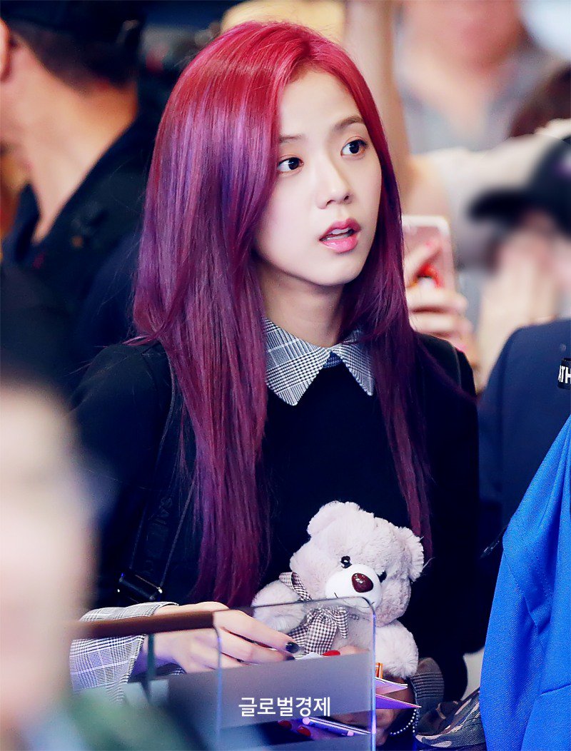 jevousCherryish's tweet photo. ▪ คริสตัล f(x)
▪ ไอรีน Red Velvet
▪ จีซู BLACKPINK
▪ แชยอน DIA https://t.co/UeyHuSZTRC