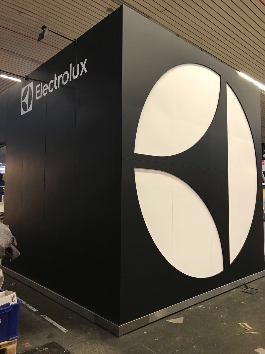 ElectroluxProNL's tweet photo. De opbouw voor de #Horecava is begonnen! Komt u ons volgende week ook bezoeken op stand 03.200? ➡️ https://t.co/Q6MKu2T4uI
#speedelight #thermaline https://t.co/cmjK4TcIbF
