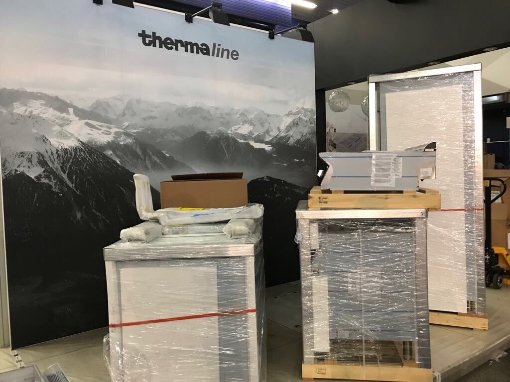 ElectroluxProNL's tweet photo. De opbouw voor de #Horecava is begonnen! Komt u ons volgende week ook bezoeken op stand 03.200? ➡️ https://t.co/Q6MKu2T4uI
#speedelight #thermaline https://t.co/cmjK4TcIbF