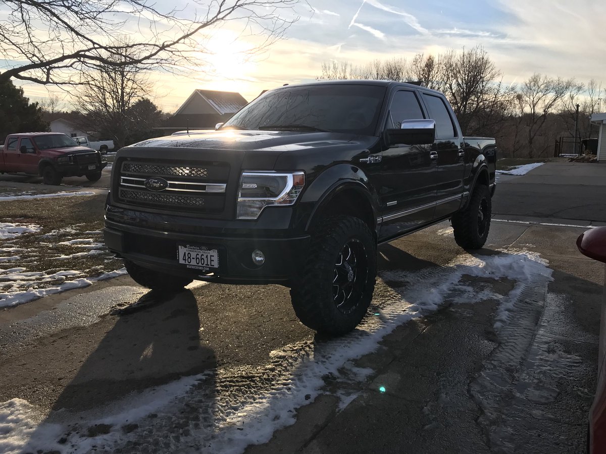 Ian2Pearson's tweet photo. Raptor liner on the grill, lightbars behind the grill. One step closer to finishing.
#f150 #upol #americanpickups #scorpionwheels @rollingbigpower @F150Nation https://t.co/dKNuUMgbac